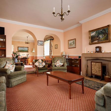Bucklawren Farm Bed & Breakfast Лу Екстериор снимка