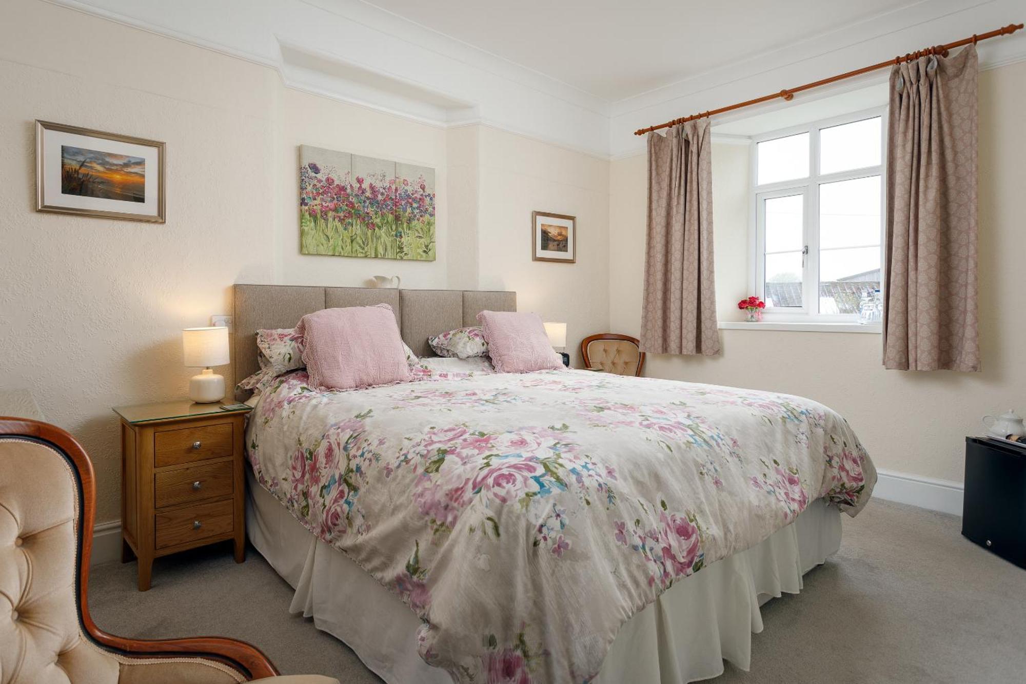 Bucklawren Farm Bed & Breakfast Лу Стая снимка
