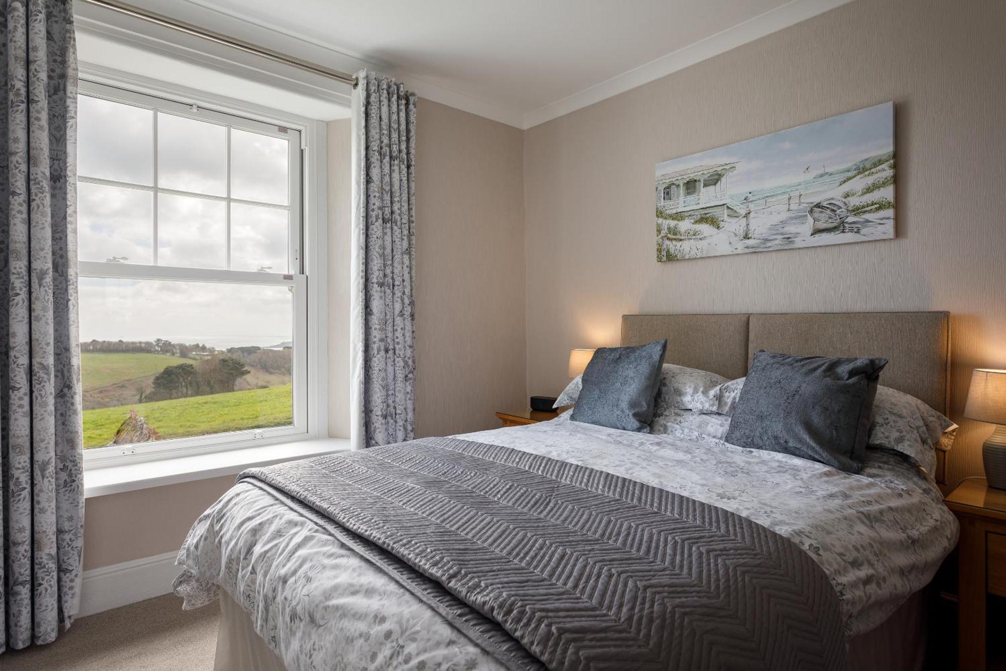 Bucklawren Farm Bed & Breakfast Лу Стая снимка